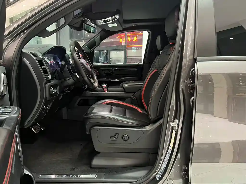 RAM Ram Trucks — миниатюра 8