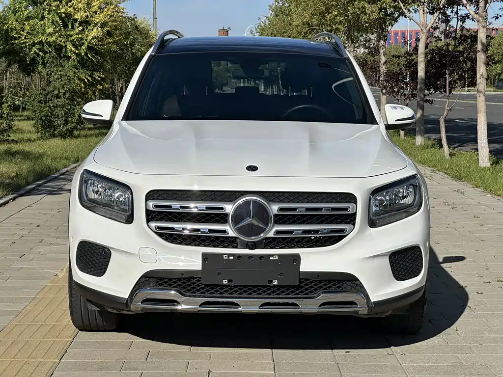 Mercedes-Benz GLB — миниатюра 3