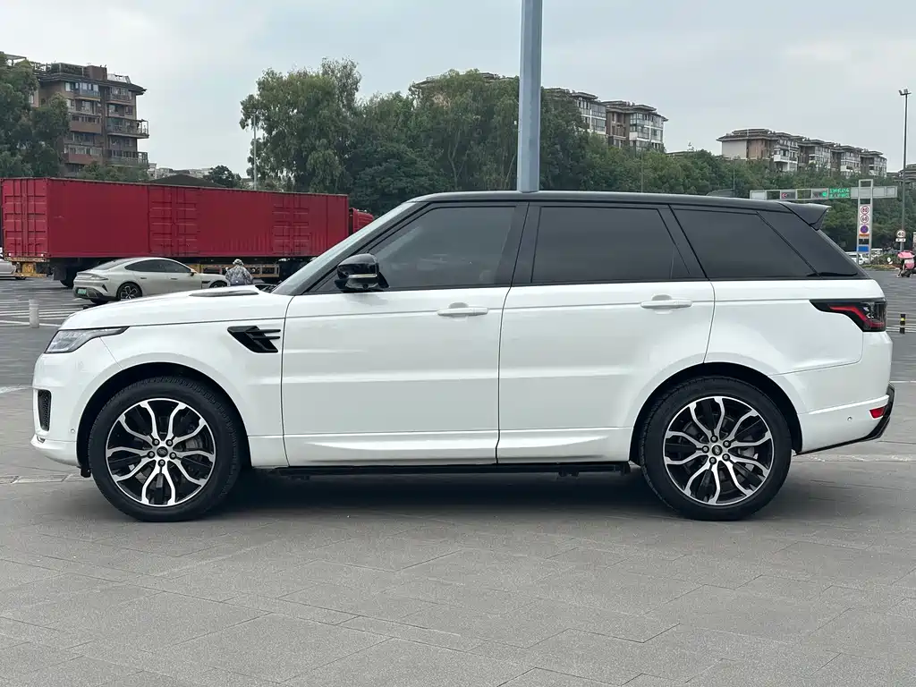 Land Rover Range Rover Sport 2022 3.0 L6