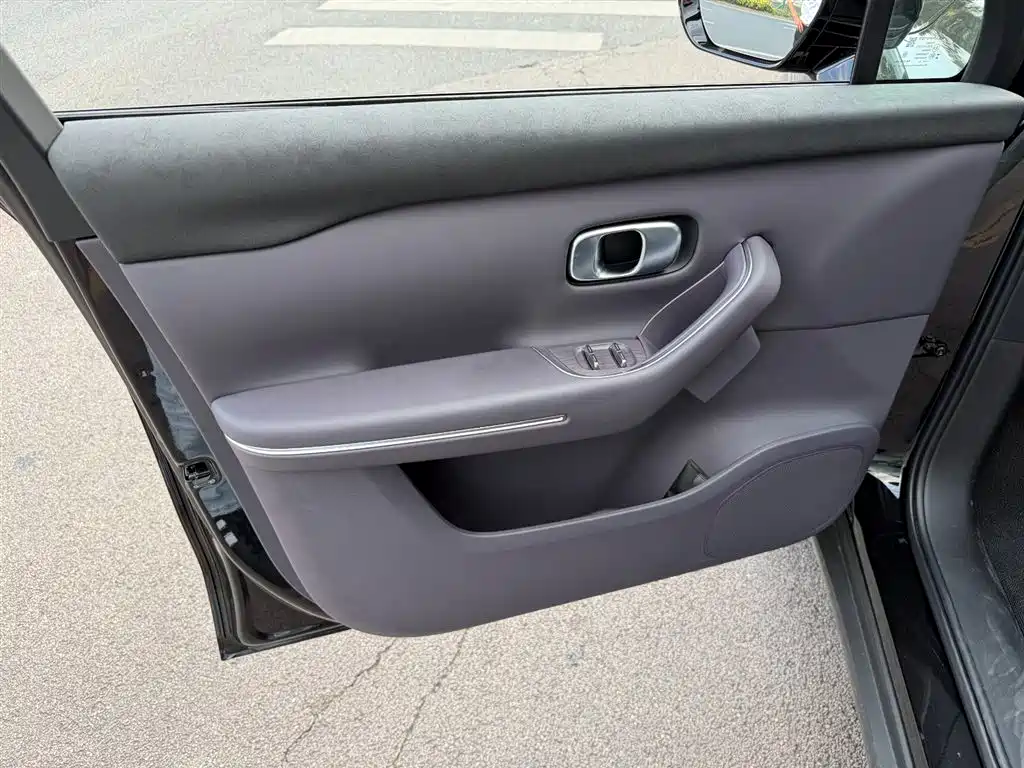 Leapmotor C16 2026 630 5 мест