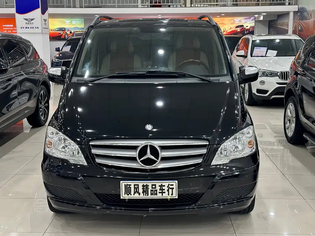 Mercedes-Benz Viano — миниатюра 28