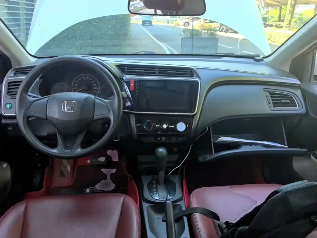 Honda City — миниатюра 10