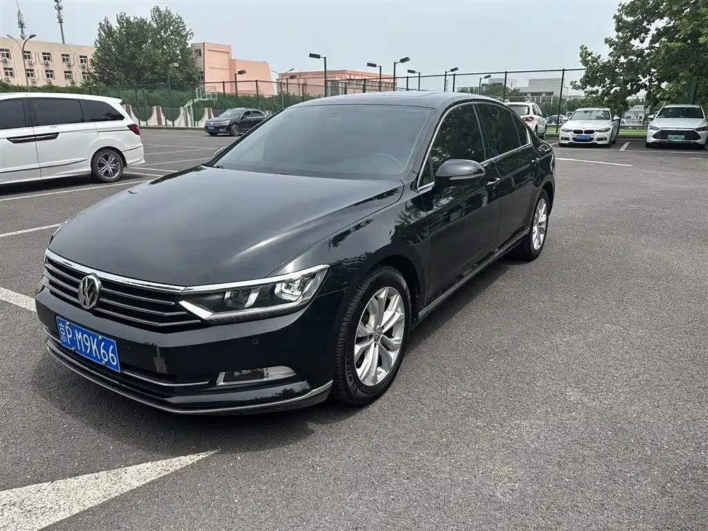 Купить Volkswagen Magotan