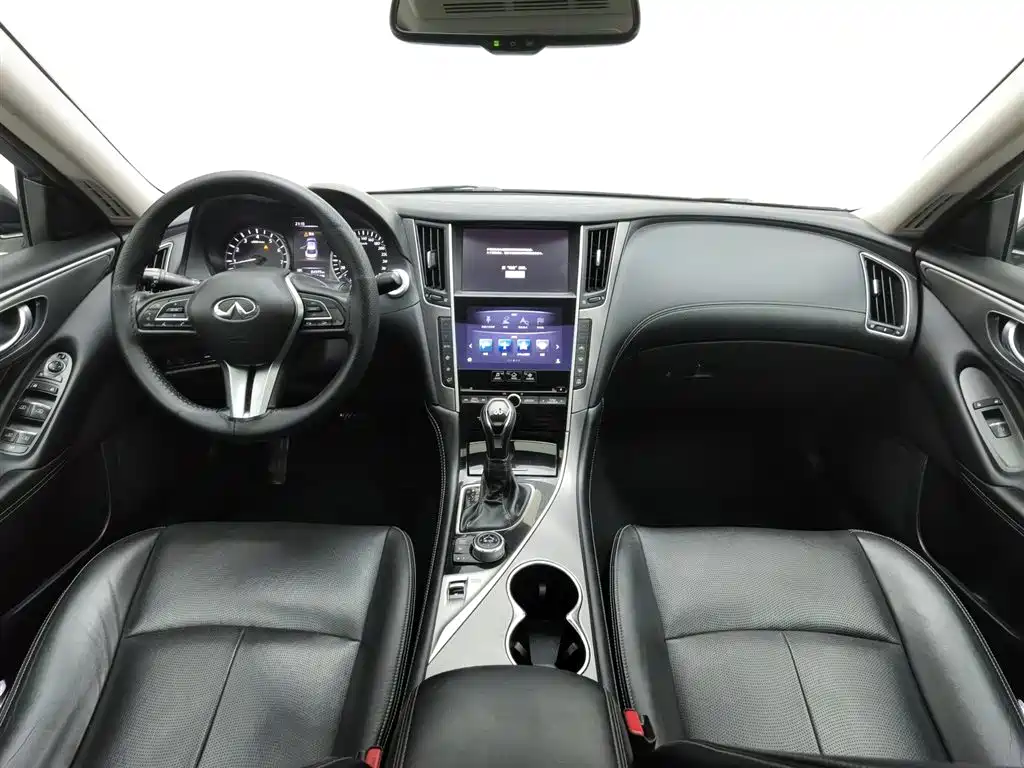 Infiniti Q50L 2018 2.0T V