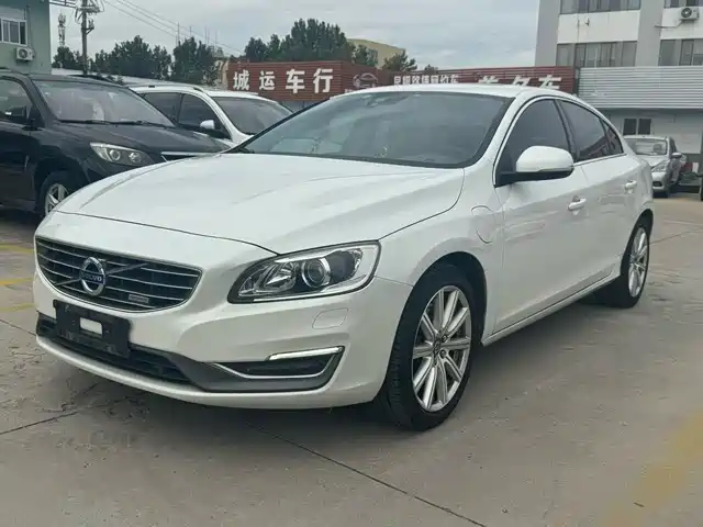 VOLVO S60 PLUG IN HYBRID 2017
