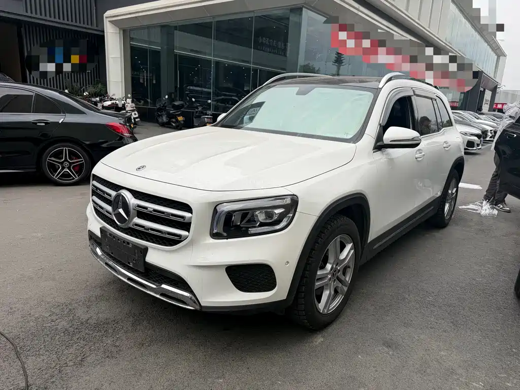 Mercedes-Benz GLB 2020