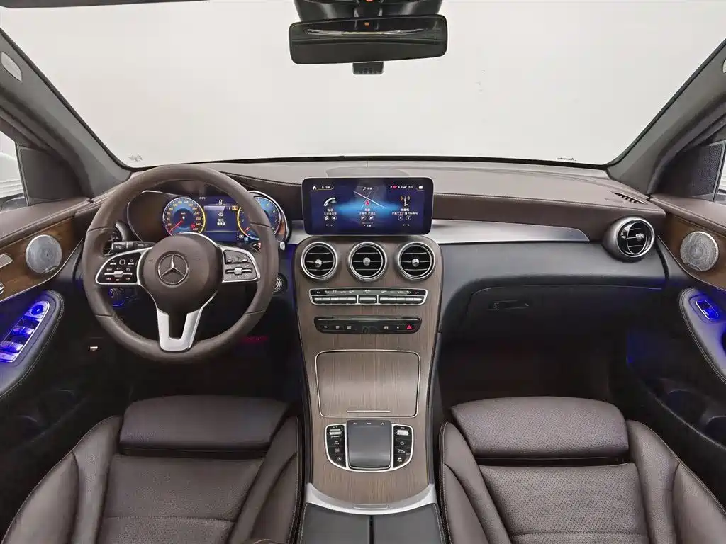 Mercedes-Benz GLC 2021 GLC 300 L 4MATIC