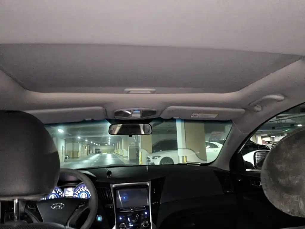 Hyundai Sonata — миниатюра 9