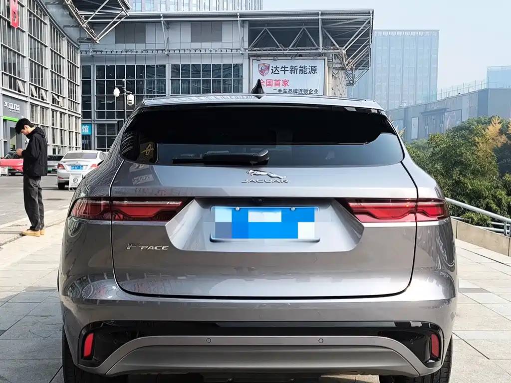 JAGUAR F PACE