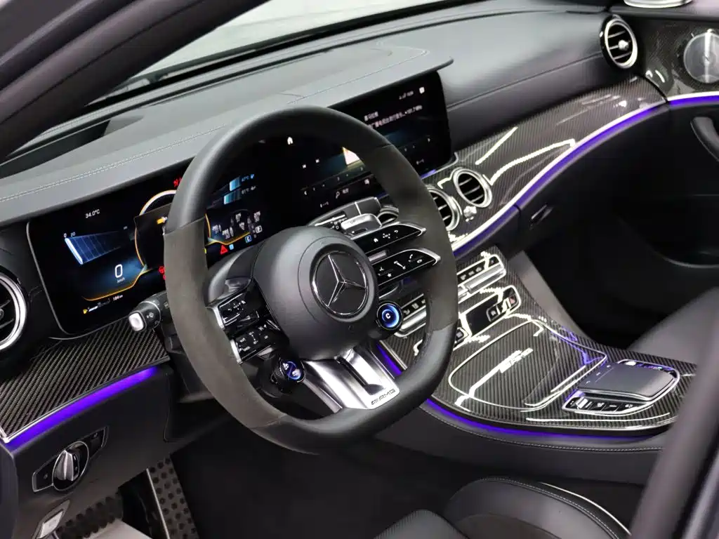 Mercedes-Benz E-Class AMG — миниатюра 9