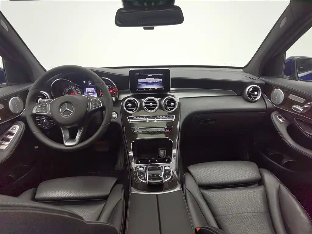 Mercedes-Benz GLC 2019 GLC 260 L 4MATIC Luxury