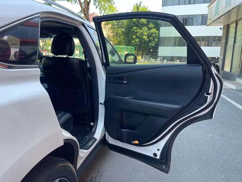 Lexus RX Classic — миниатюра 16