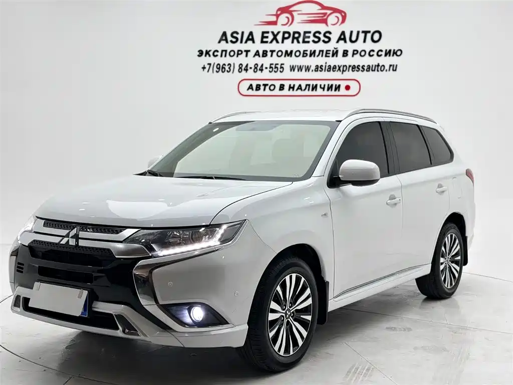 Mitsubishi Outlander 2021 2.0L 2WD Smooth Travel Edition 5 seats