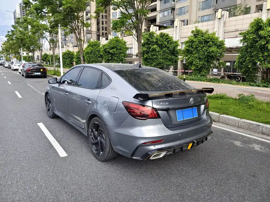 MG MG6 — миниатюра 16