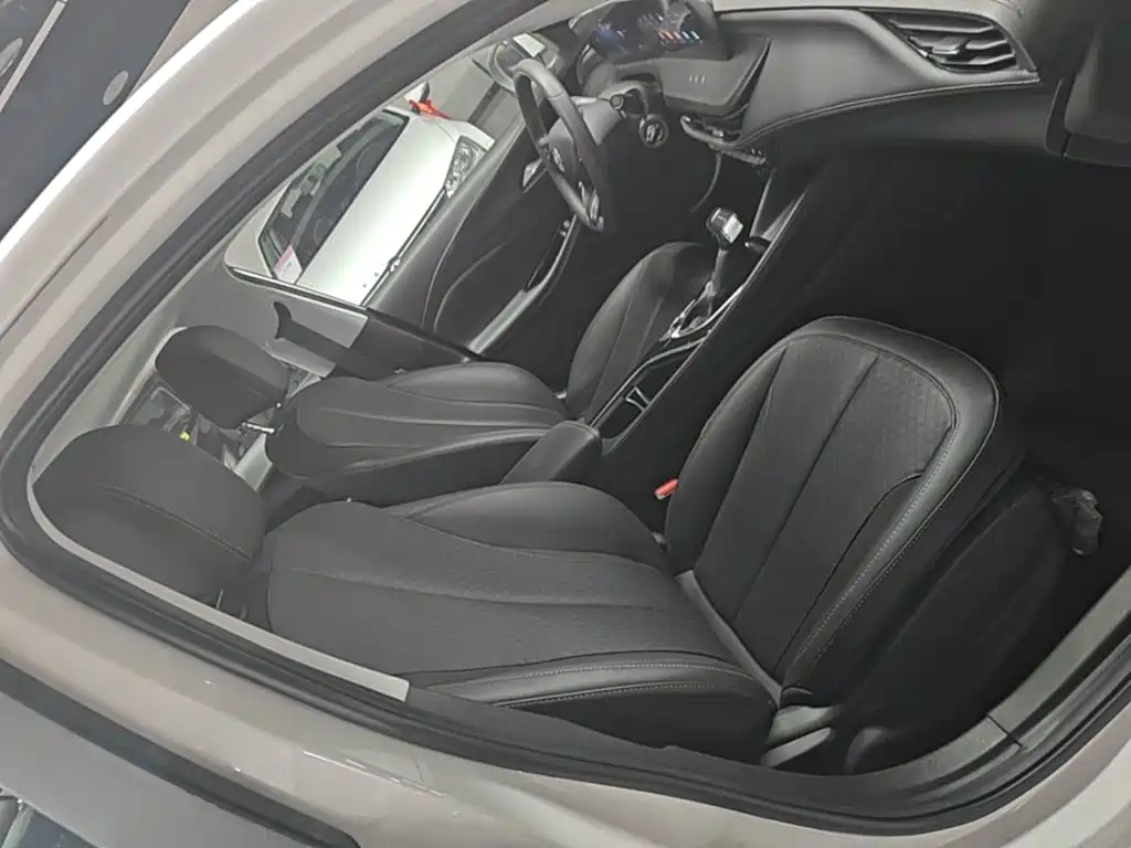 Buick Verano 2023 — фото 24