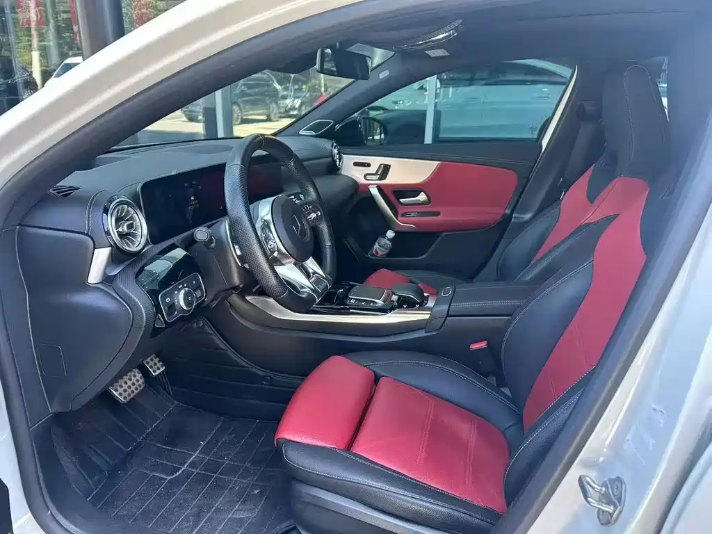 Mercedes-Benz A-Class AMG — миниатюра 8