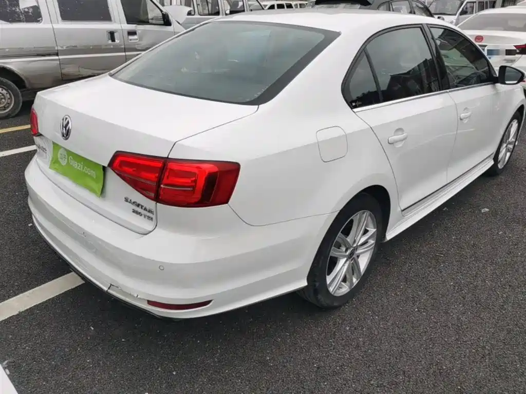 Volkswagen Sagitar 2018 280TSI DSG