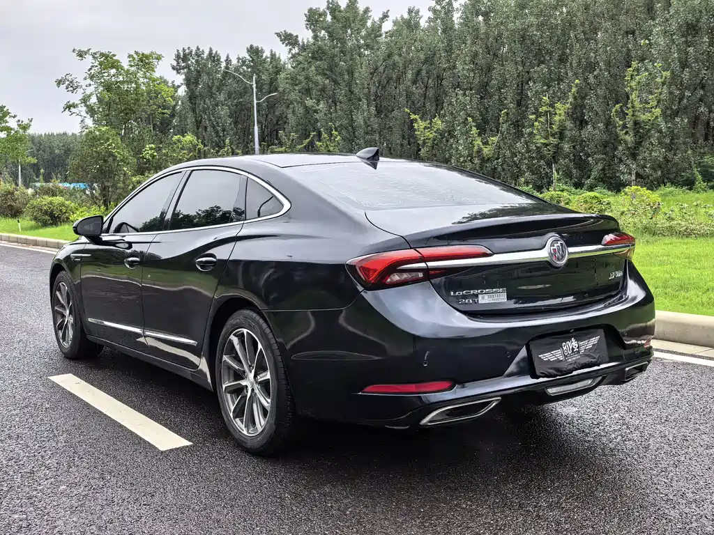 Buick LaCrosse — миниатюра 20