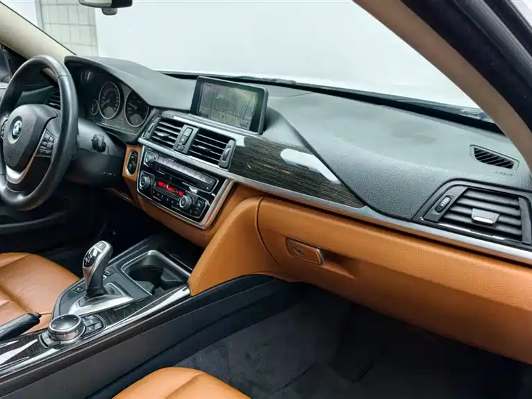 BMW 4 Series — миниатюра 10