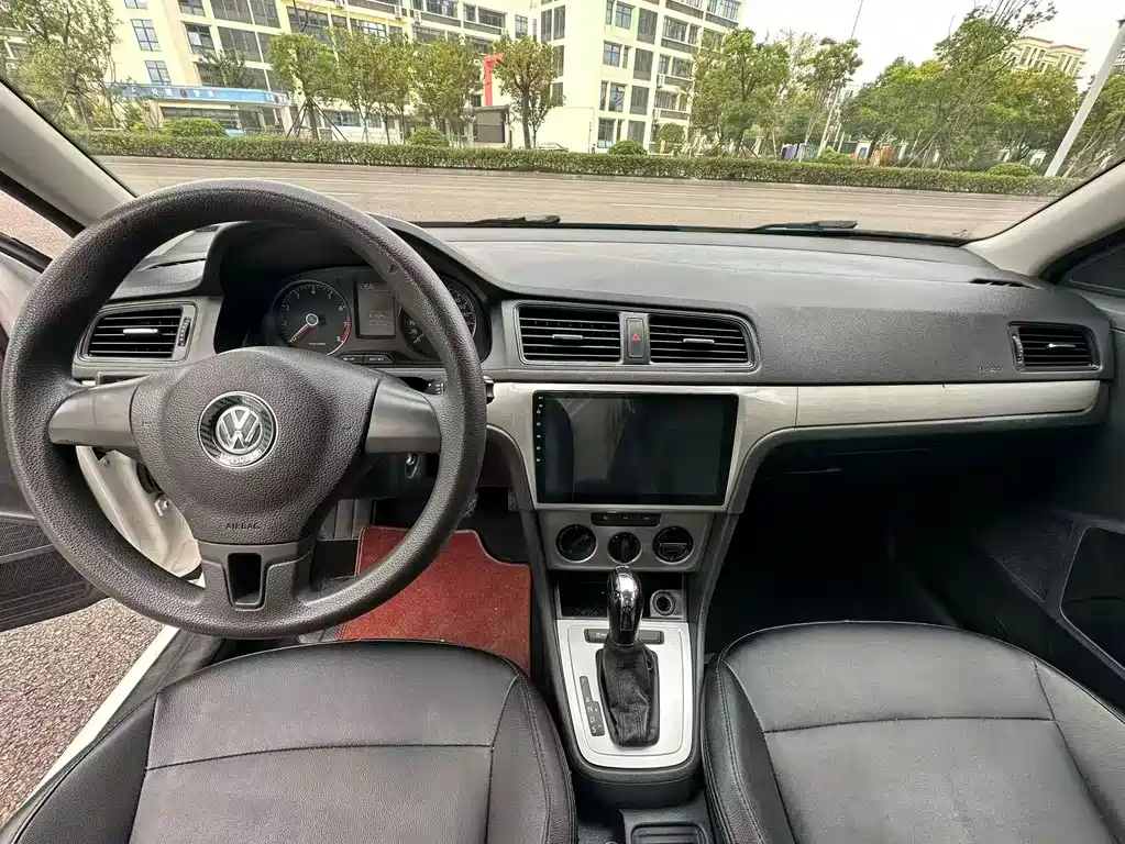Volkswagen Lavida — миниатюра 8