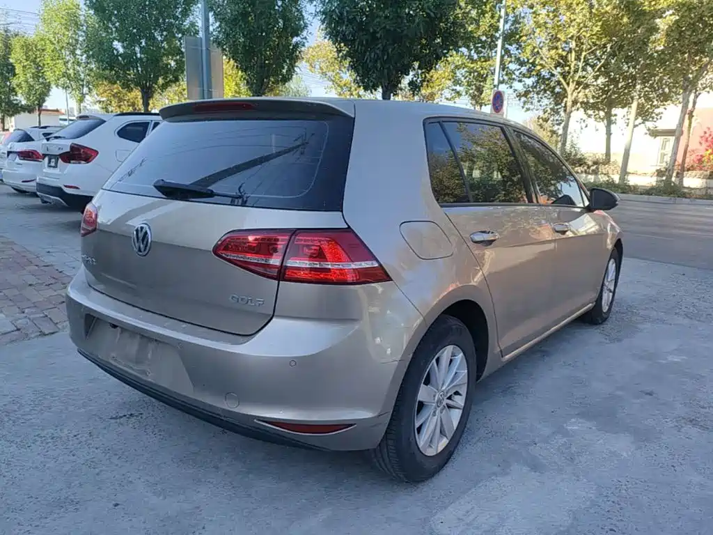 Volkswagen Golf — миниатюра 7