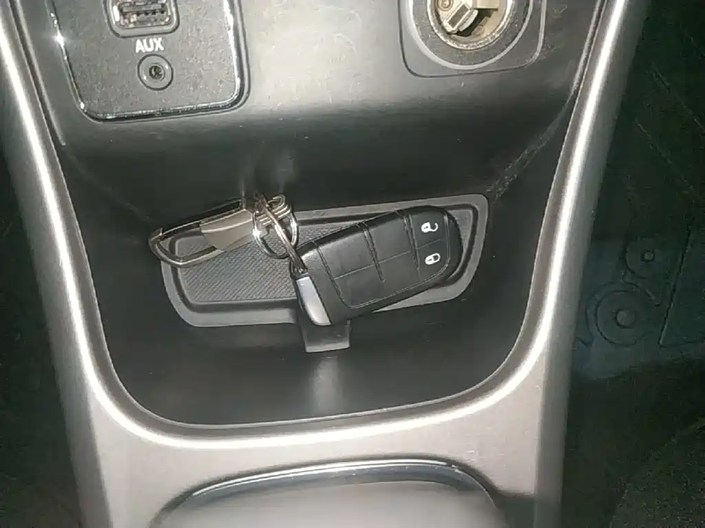 Jeep Compass — миниатюра 9