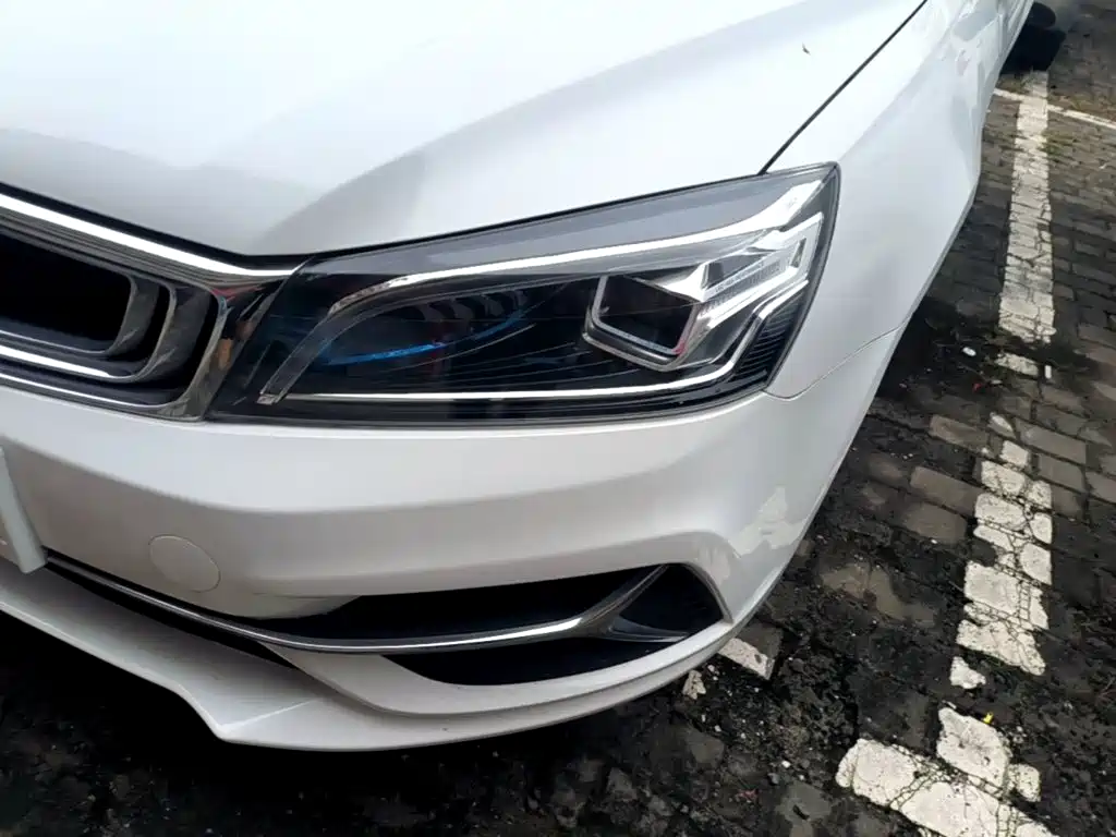 Geely Emgrand — миниатюра 24