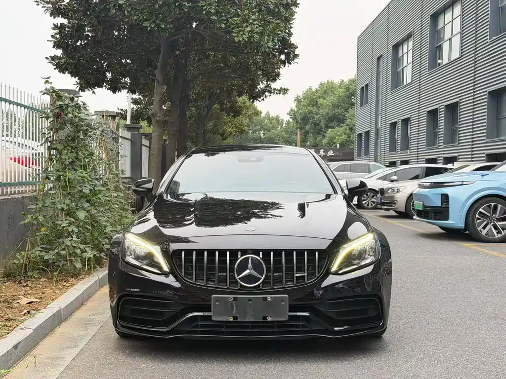Mercedes-Benz C-Class AMG — миниатюра 2