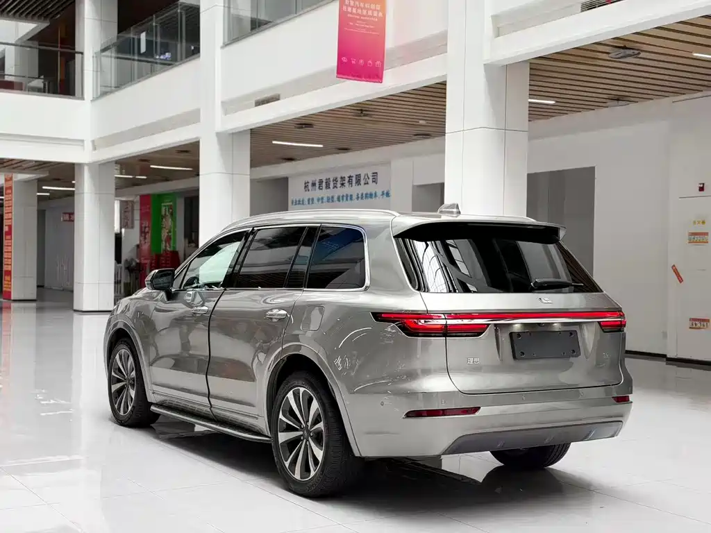 Li Auto Li ONE — миниатюра 7