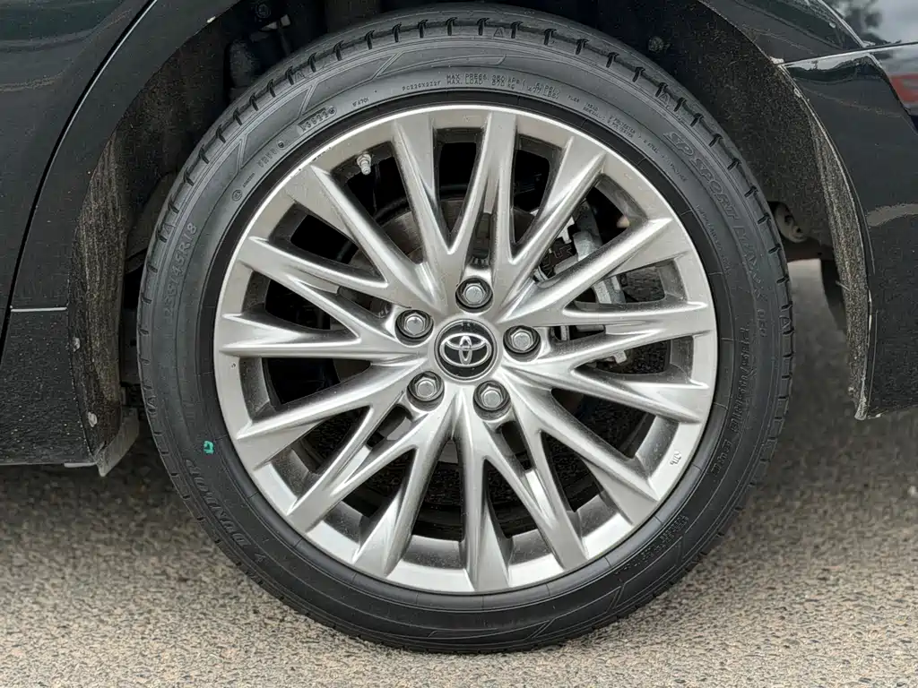 Toyota Avalon — миниатюра 9