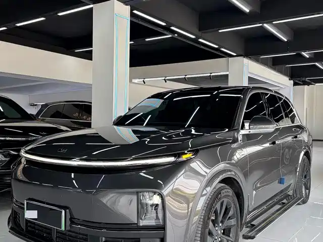 IDEAL CAR IDEAL L8 2023