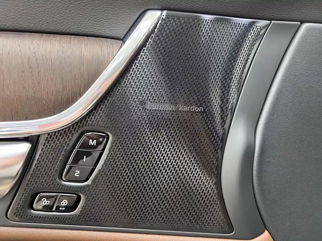 Volvo S90 — миниатюра 7