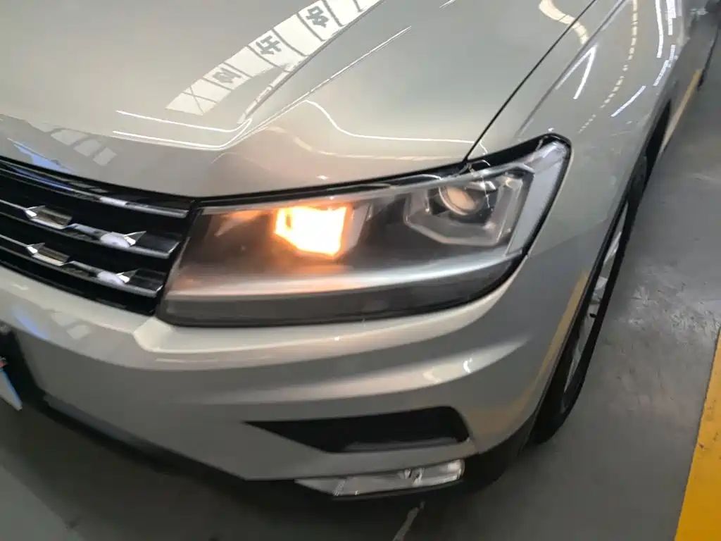 Volkswagen Tiguan L — миниатюра 24