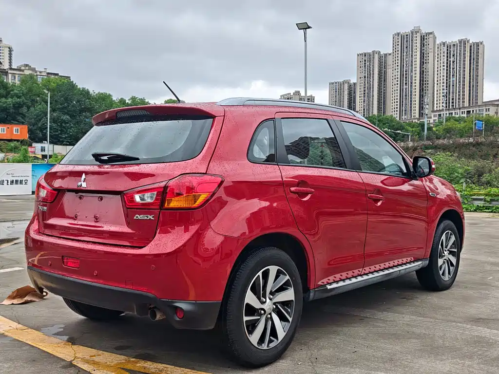 Mitsubishi ASX — миниатюра 10