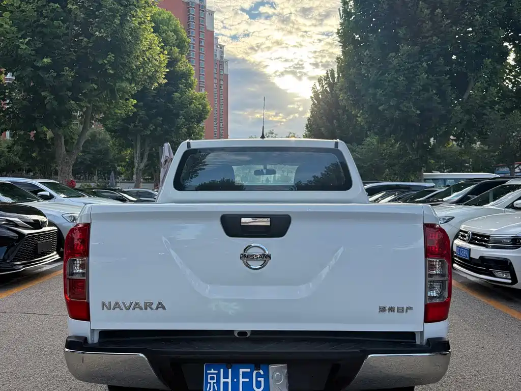 Nissan Navara — миниатюра 17