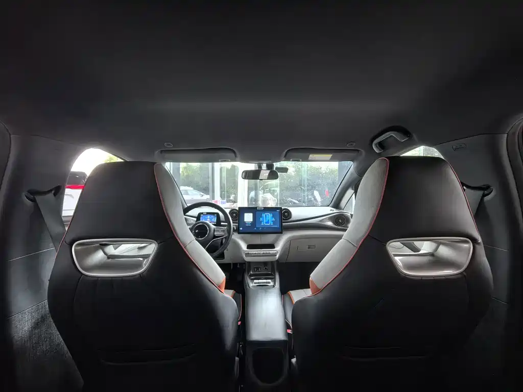 BYD Dolphin — миниатюра 13