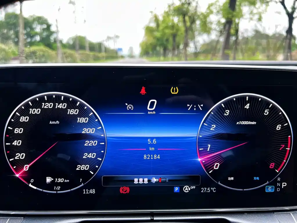 Mercedes-Benz C-Class — миниатюра 9