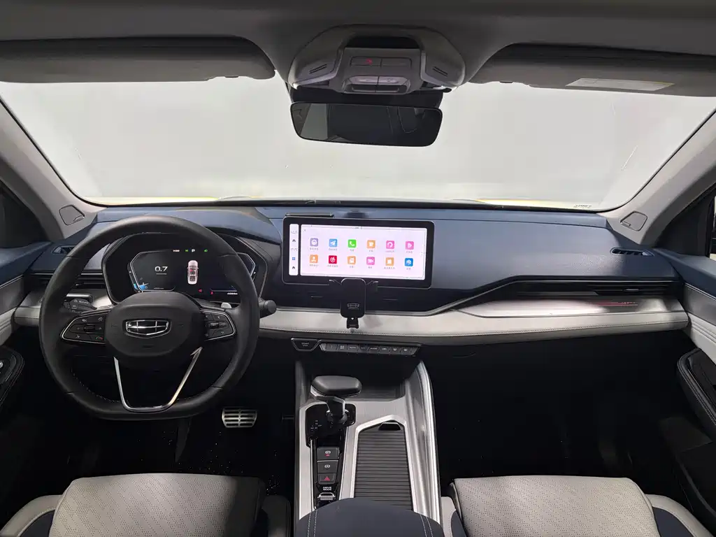Geely Preface 2023 2.0TD Luxury