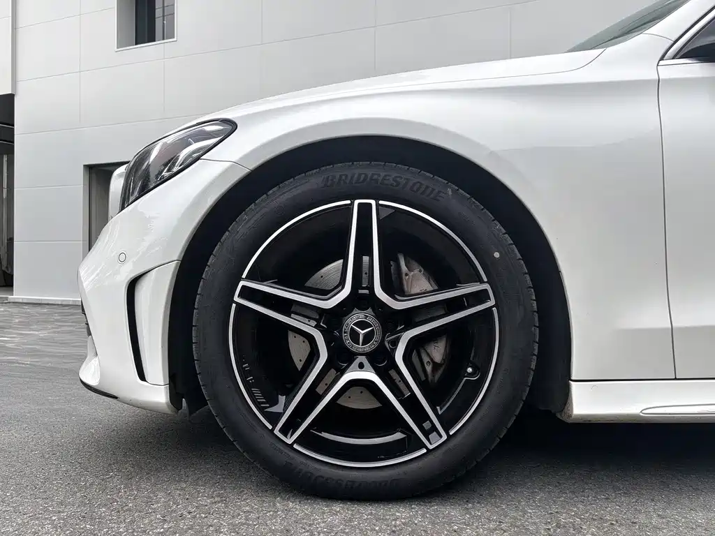 Mercedes-Benz C-Class (Import) — миниатюра 18