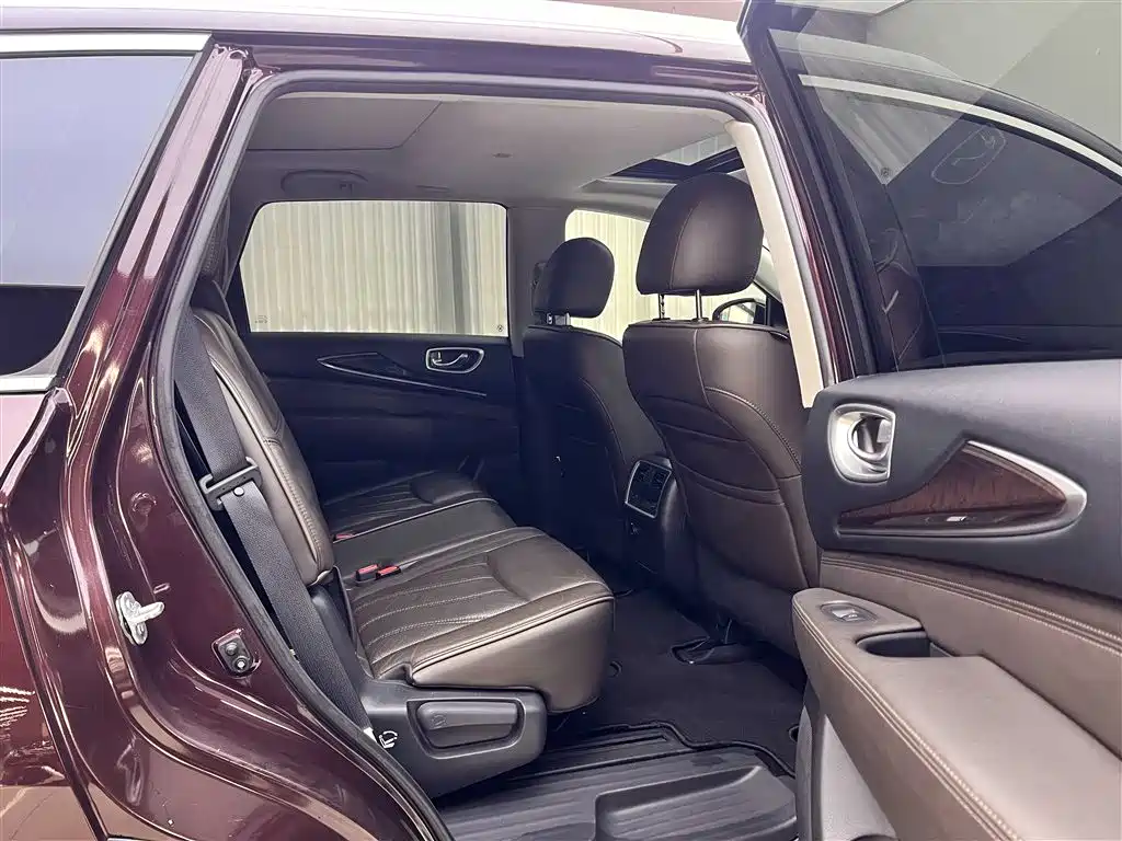 INFINITI QX60