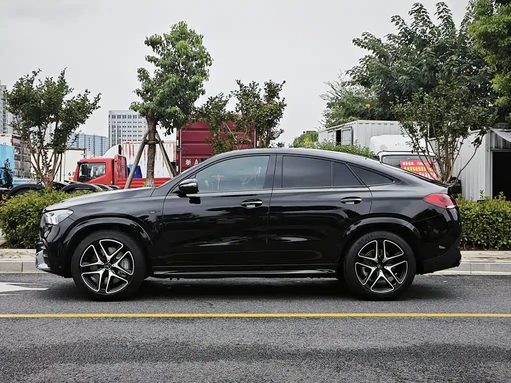 Mercedes-Benz GLE Coupe AMG — миниатюра 5