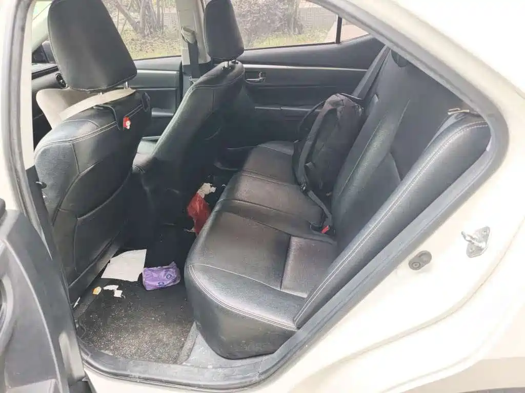 Toyota Corolla — миниатюра 5