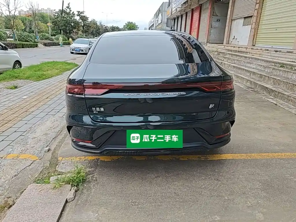 BYD Han — миниатюра 6