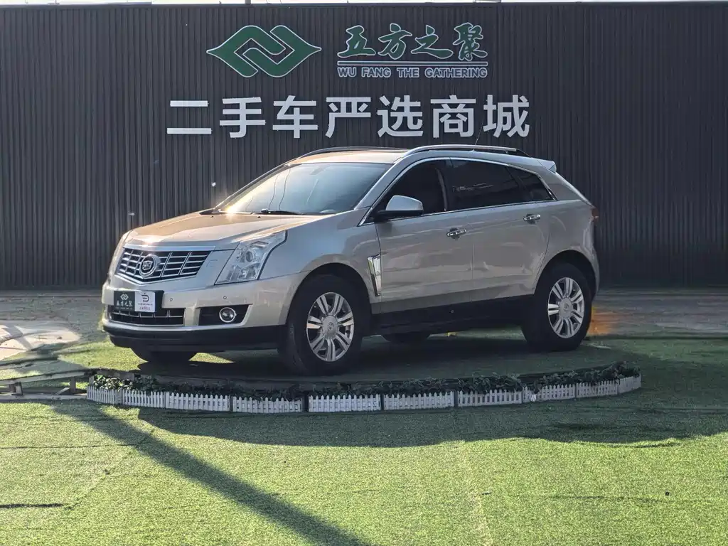 Купить Cadillac SRX