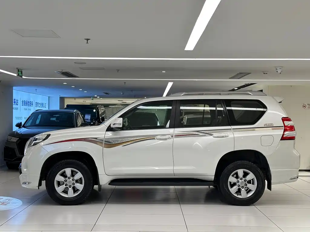 Toyota Prado (Import) — миниатюра 4