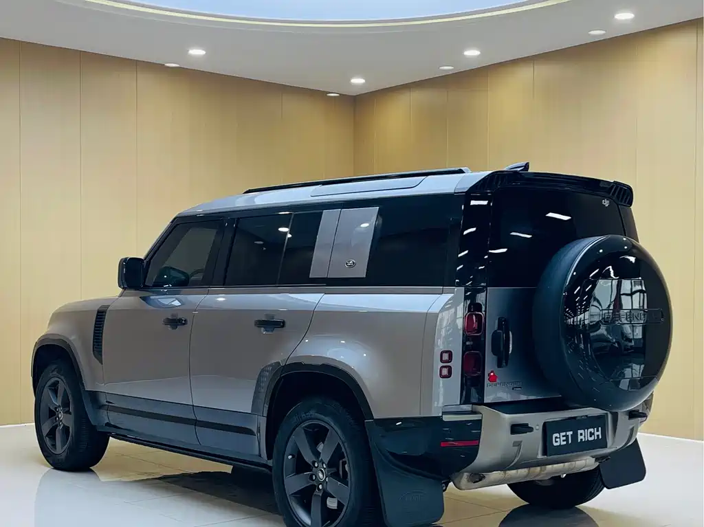 Land Rover Land Rover Defender 2022 90 2.0T P300 X-DYNAMIC HSE