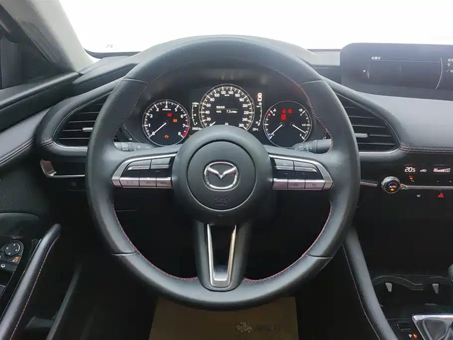 Mazda Mazda3 — фотографии объявления, Фото 15