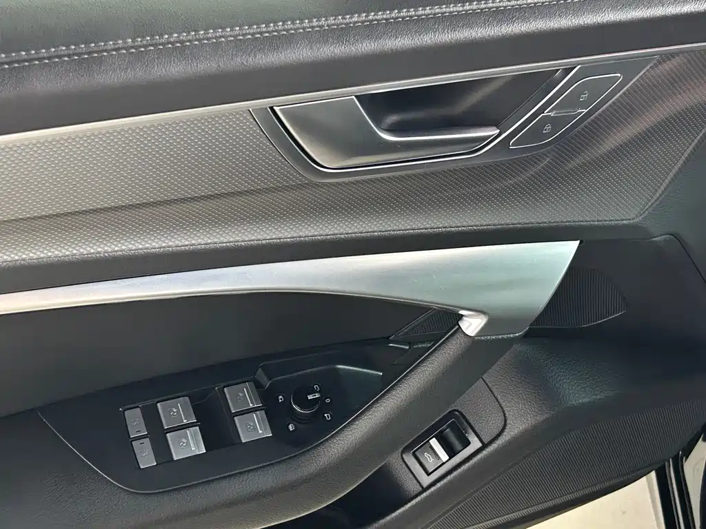 Audi A6L — фотографии объявления, Фото 13