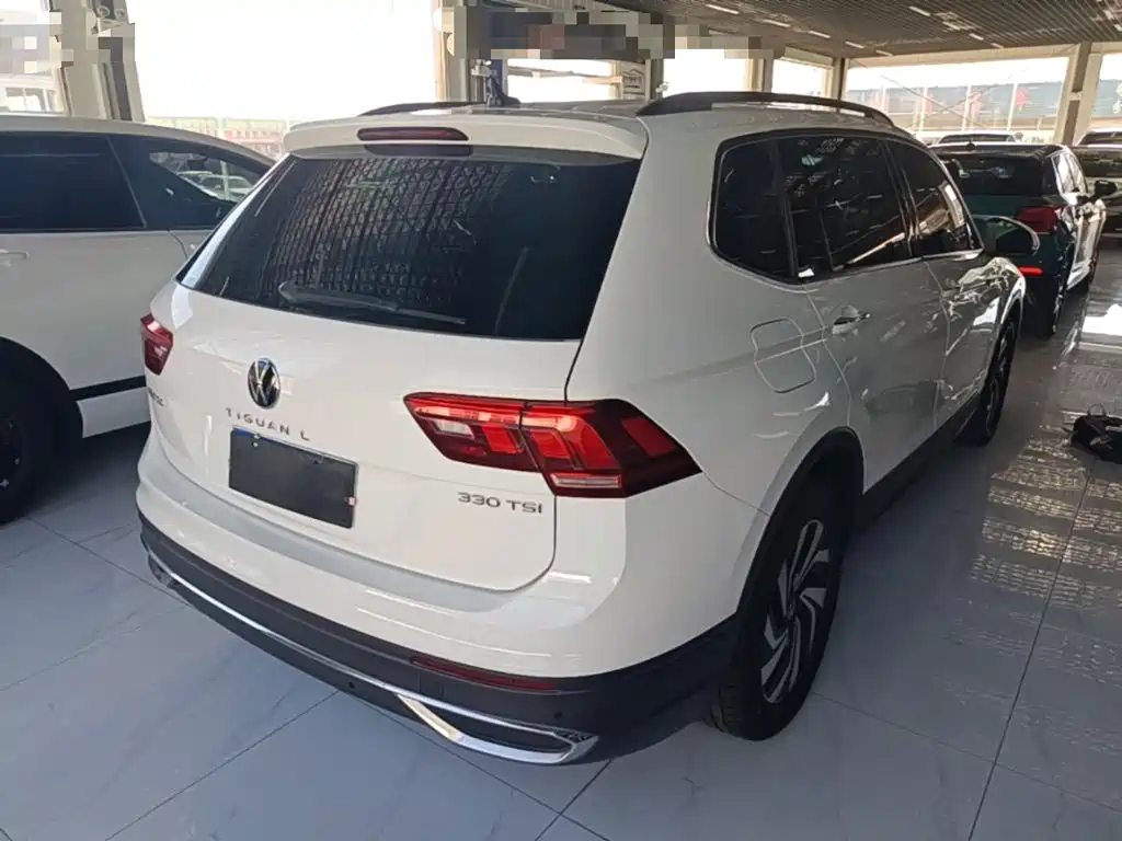 Volkswagen Tiguan L — миниатюра 7