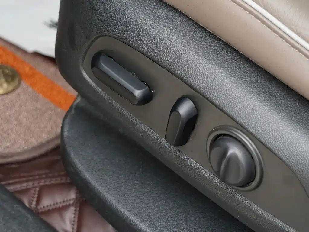 Buick Enclave — миниатюра 9